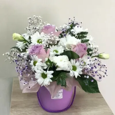 Композиция в коробке шляпной